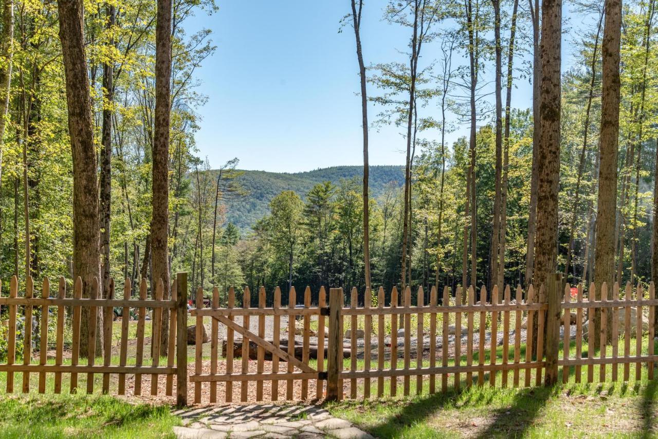 Trekker, Treehouses Cabins And Lodge Rooms Лейк Джордж Екстериор снимка